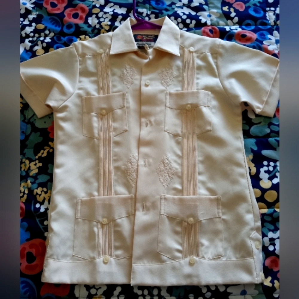 Authentic boys Mexican formal shirt size 10